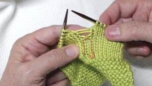 How to Fix a Dropped Stitch on the Knit Side (Stockinette)