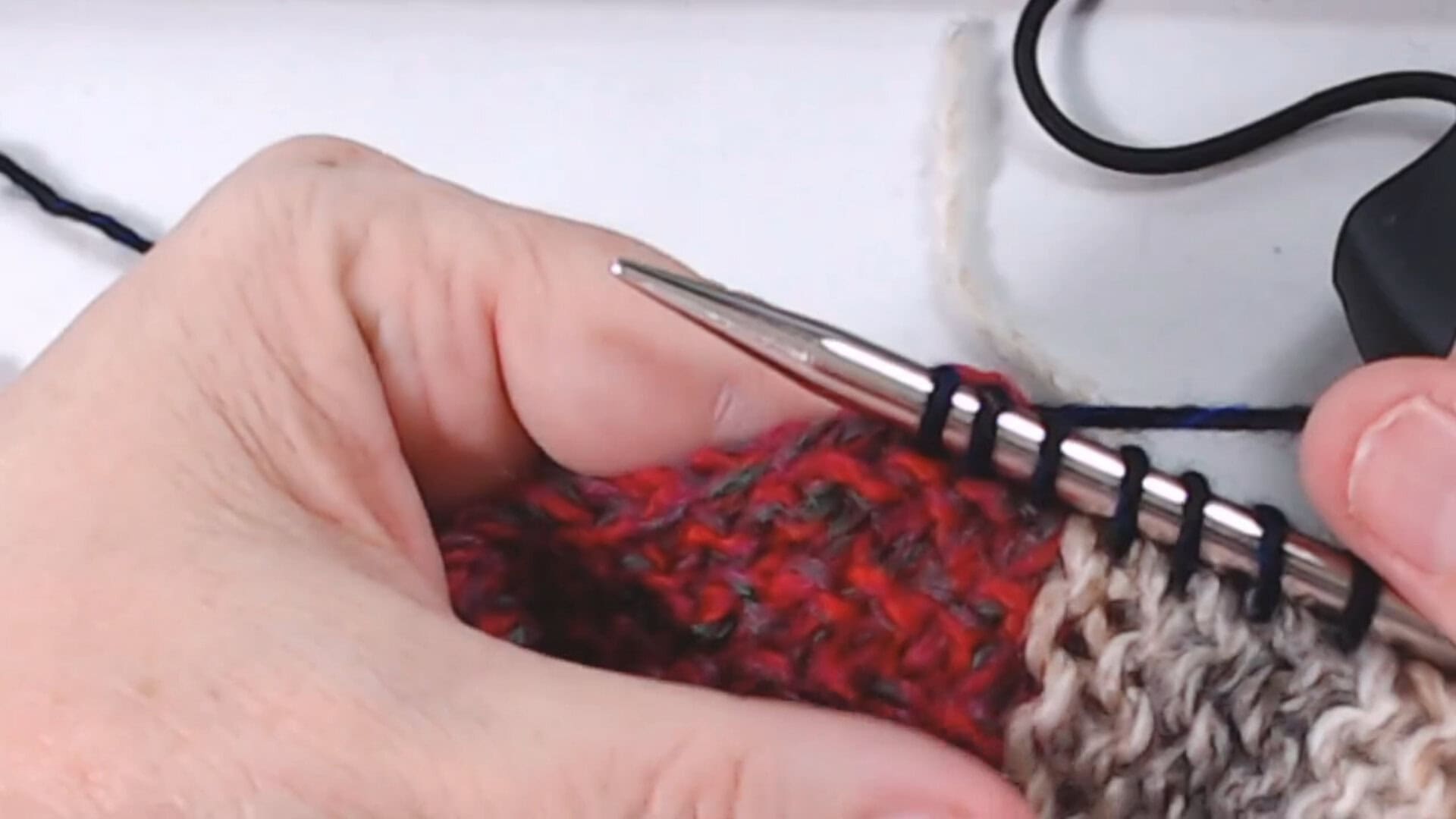 How to Pick Up Stitches Along an Edge | Slip Stitch vs Cast-Off Edge